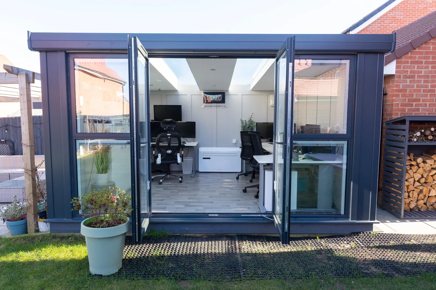 Garden room extension with full-height glazing